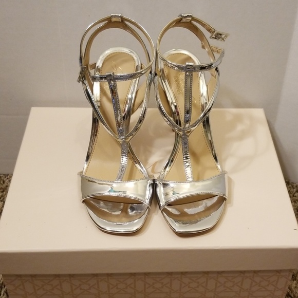 jewel badgley mischka Shoes - Jewel badgley mischka heels